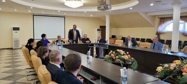 Представители Фонда приняли участие  в рабочей встрече на тему: «Применение строительного законодательства при проектировании МКД.»