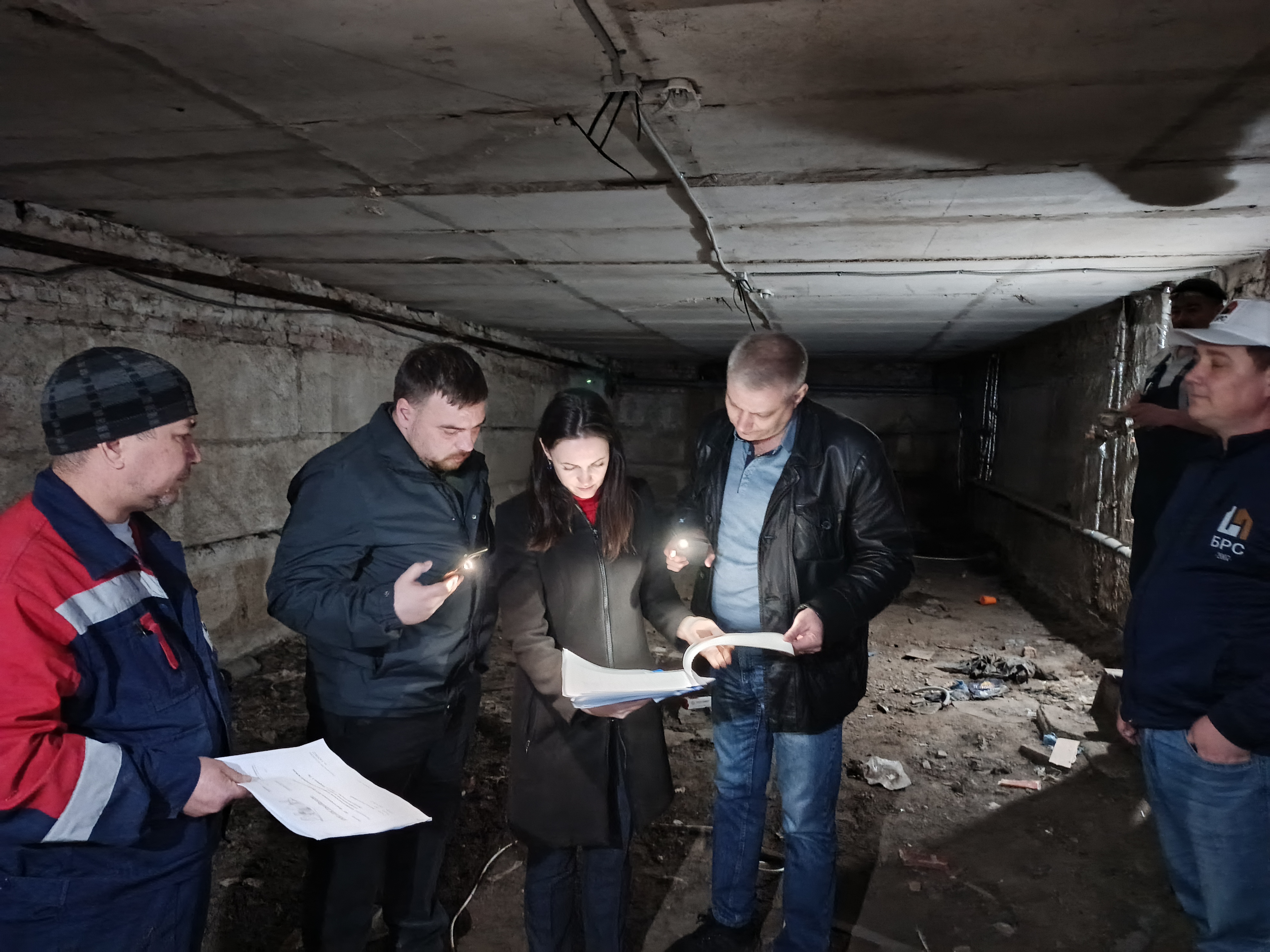 Проверка хода работа по улице Макаренко, 10 А в г.Орске.